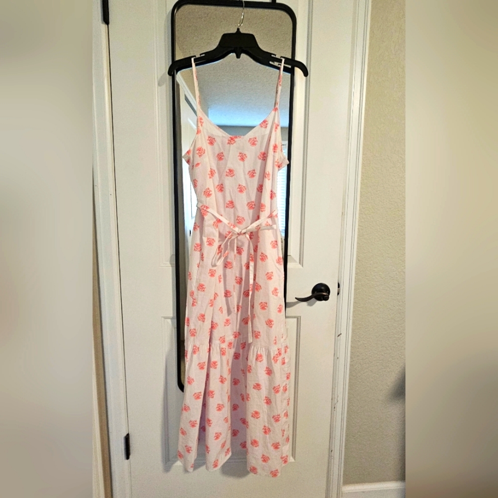 Universal Threads - White Dress with Pink Floral Pattern